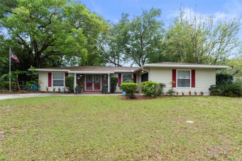 House in Citrus Springs, Florida 3 bedrooms, 149.67 sq.m. № 2131600