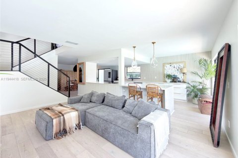 Villa ou maison à louer à Wellington, Floride: 3 chambres, 222.5 m2 № 2001331 - photo 14