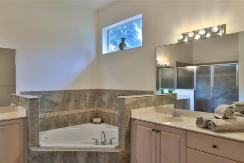 Casa en venta en Port Orange, Florida, 4 dormitorios, 276.76 m2 № 1828576 - foto 28