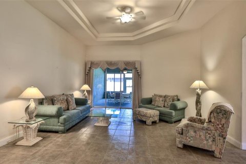Casa en venta en Port Orange, Florida, 4 dormitorios, 276.76 m2 № 1828576 - foto 9