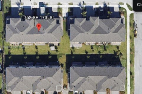 Townhouse in Homestead, Florida 3 bedrooms, 151.24 sq.m. № 1797671 - photo 2