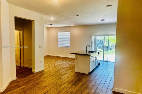 Townhouse in Homestead, Florida 3 bedrooms, 151.24 sq.m. № 1797671 - photo 5