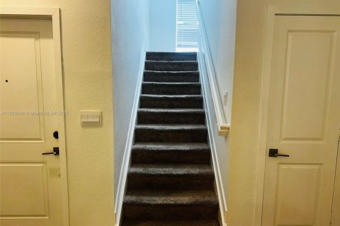 Townhouse in Homestead, Florida 3 bedrooms, 151.24 sq.m. № 1797671 - photo 19