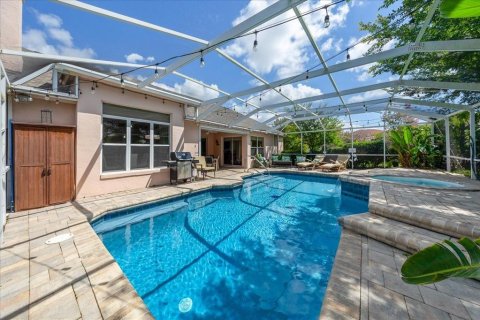 House in The Villages, Florida 2 bedrooms, 141.4 sq.m. № 2227467 - photo 7