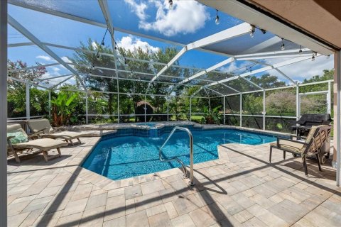 House in The Villages, Florida 2 bedrooms, 141.4 sq.m. № 2227467 - photo 4