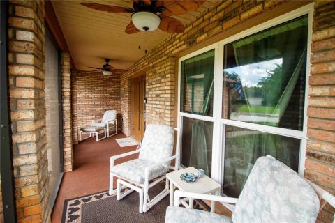 Villa ou maison à vendre à New Port Richey, Floride: 4 chambres, 314.75 m2 № 1915579 - photo 5