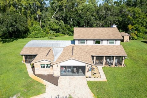 Villa ou maison à vendre à New Port Richey, Floride: 4 chambres, 314.75 m2 № 1915579 - photo 2