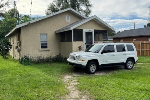 House in Bartow, Florida 2 bedrooms, 75.81 sq.m. № 1916051 - photo 1