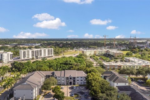 Condo in Homestead, Florida, 3 bedrooms № 2244432 - photo 26