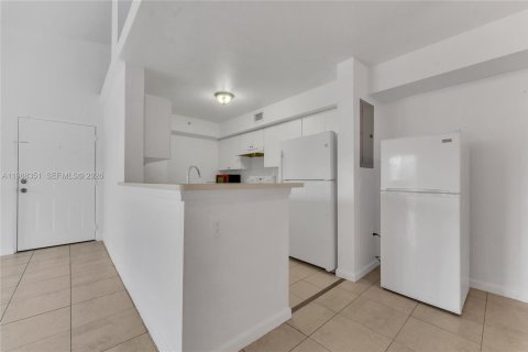 Condo in Homestead, Florida, 3 bedrooms № 2244432 - photo 6