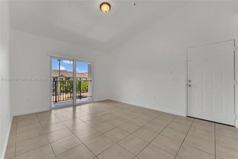 Condo in Homestead, Florida, 3 bedrooms № 2244432 - photo 3