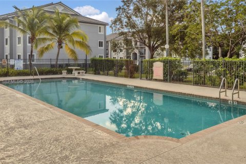 Condo in Homestead, Florida, 3 bedrooms № 2244432 - photo 24