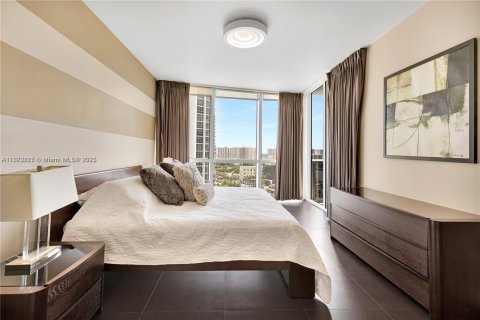 Copropriété à louer à Sunny Isles Beach, Floride: 3 chambres, 133.22 m2 № 1788880 - photo 18