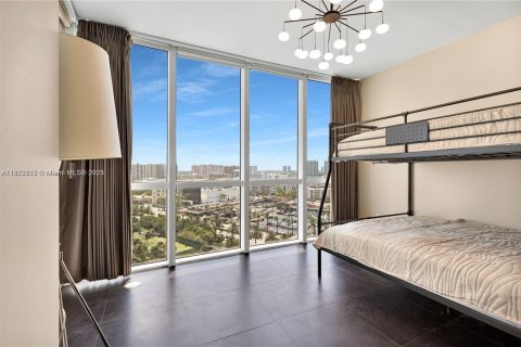 Copropriété à louer à Sunny Isles Beach, Floride: 3 chambres, 133.22 m2 № 1788880 - photo 8