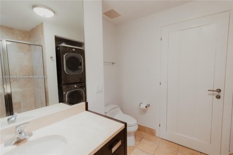 Copropriété à louer à Sunny Isles Beach, Floride: 3 chambres, 133.22 m2 № 1788880 - photo 29