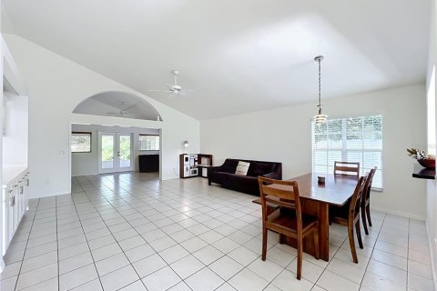 Villa ou maison à vendre à Lake Mary, Floride: 3 chambres, 153.85 m2 № 2221071 - photo 11