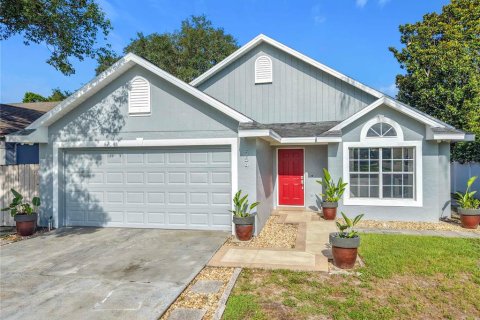 Villa ou maison à vendre à Lake Mary, Floride: 3 chambres, 153.85 m2 № 2221071 - photo 2