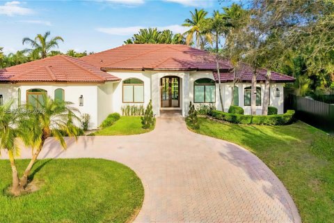 Дом в Пальметто-Бей, Флорида 5 спален, 251.21м2 № 2026719