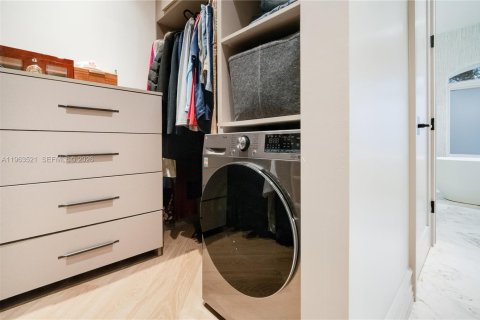 Купить виллу или дом в Пальметто-Бей, Флорида 5 спален, 251.21м2, № 2026719 - фото 30