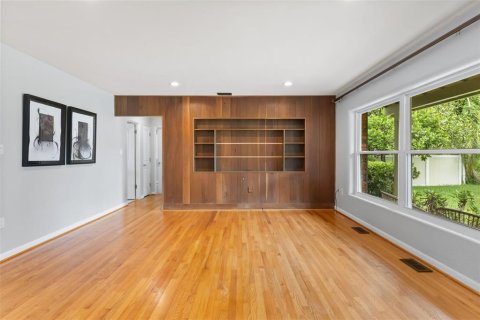 Casa en venta en Orlando, Florida, 3 dormitorios, 159.51 m2 № 2347314 - foto 8