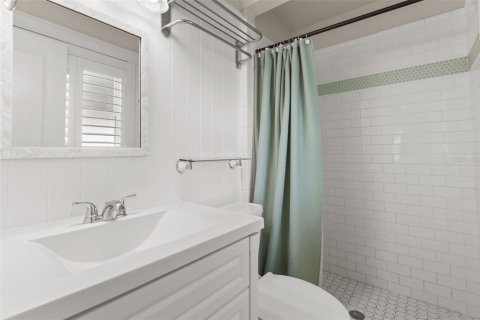 Casa en venta en Orlando, Florida, 3 dormitorios, 159.51 m2 № 2347314 - foto 19