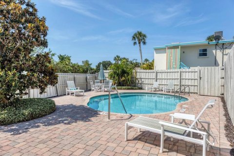 Adosado en alquiler en Sarasota, Florida, 3 dormitorios, 186.92 m2 № 1912842 - foto 4