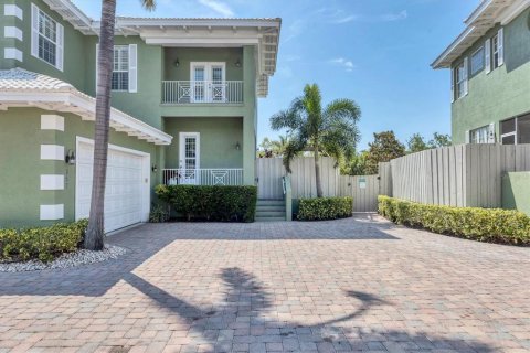 Adosado en alquiler en Sarasota, Florida, 3 dormitorios, 186.92 m2 № 1912842 - foto 9