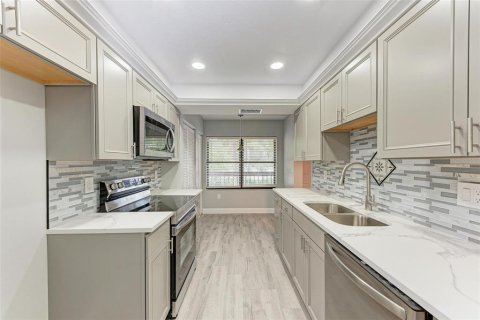 Condominio en venta en Bradenton, Florida, 2 dormitorios, 93 m2 № 1344871 - foto 5