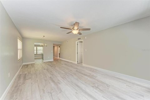 Condominio en venta en Bradenton, Florida, 2 dormitorios, 93 m2 № 1344871 - foto 13