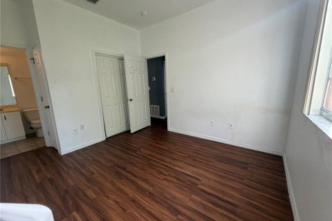 Condominio en venta en Kissimmee, Florida, 2 dormitorios, 75.44 m2 № 2107248 - foto 12