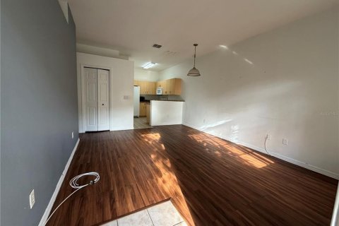 Condominio en venta en Kissimmee, Florida, 2 dormitorios, 75.44 m2 № 2107248 - foto 4