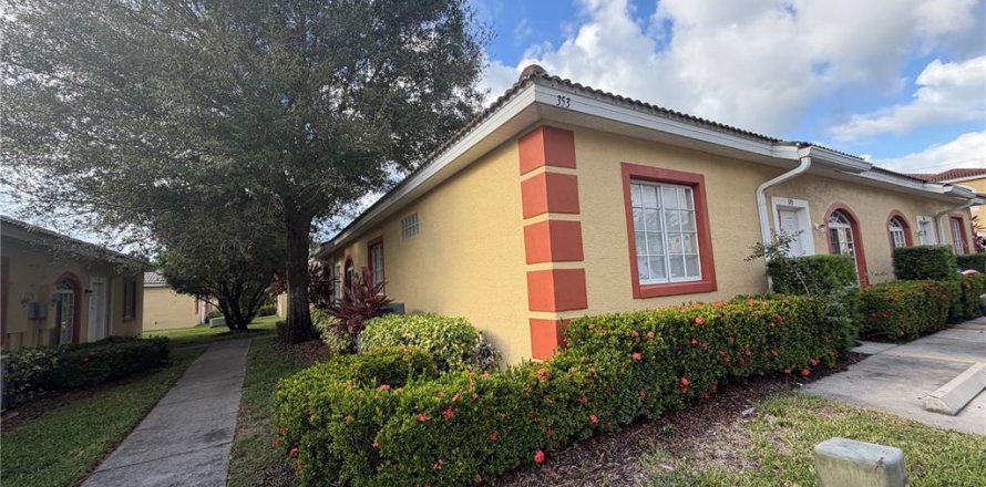 Condominio en Kissimmee, Florida, 2 dormitorios  № 2107248