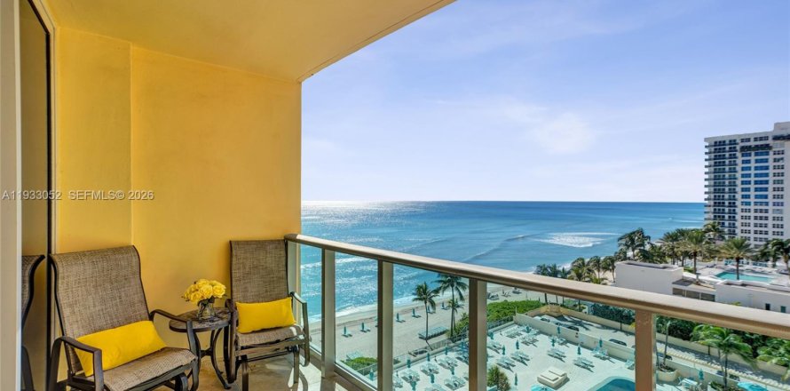 Condo in Hollywood, Florida, 1 bedroom  № 1995984