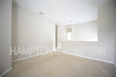 House in Kissimmee, Florida 4 bedrooms, 209.96 sq.m. № 2197498 - photo 9