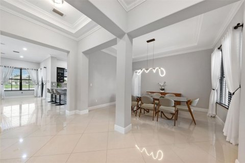 House in Cooper City, Florida 5 bedrooms, 381.83 sq.m. № 1928513 - photo 11
