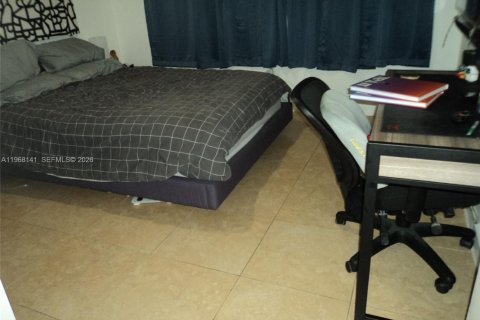 Купить кондоминиум в Норт-Майами, Флорида 4 комнаты, 119.57м2, № 2030467 - фото 15