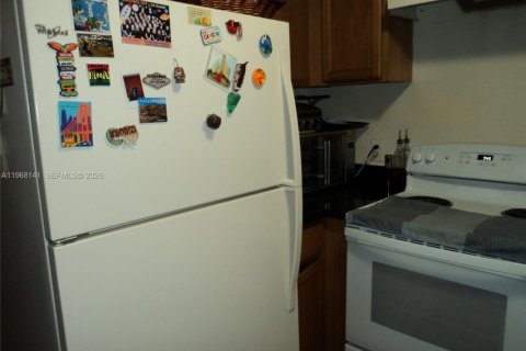 Купить кондоминиум в Норт-Майами, Флорида 4 комнаты, 119.57м2, № 2030467 - фото 18