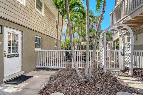 Commercial property in Sarasota, Florida 493.59 sq.m. № 2143692 - photo 26