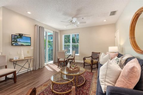 Commercial property in Sarasota, Florida 493.59 sq.m. № 2143692 - photo 18