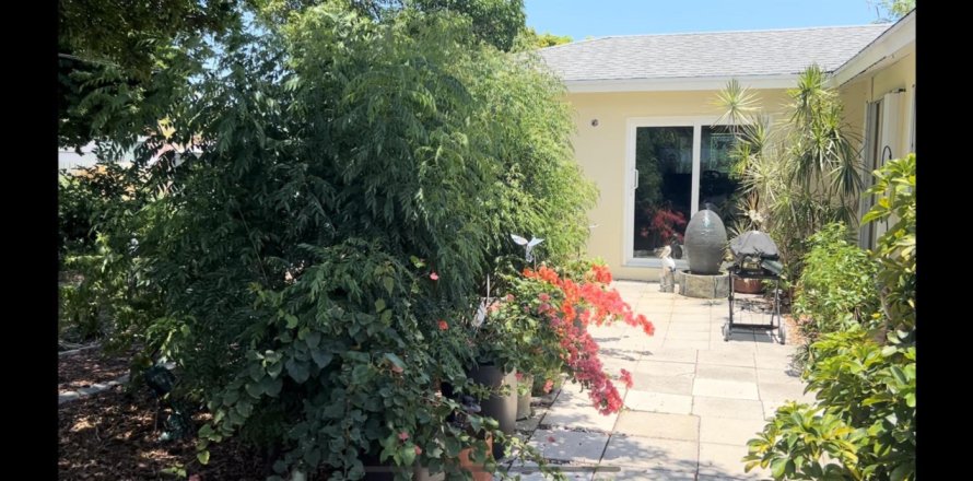 Casa en Delray Beach, Florida 3 dormitorios, 129.69 m2 № 1227901