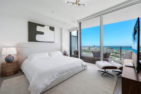 Condominio en venta en Miami Beach, Florida, 2 dormitorios, 133.22 m2 № 2035512 - foto 11