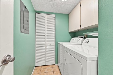 Купить кондоминиум в Сент-Питерсберг, Флорида 4 комнаты, 98.94м2, № 2420096 - фото 30