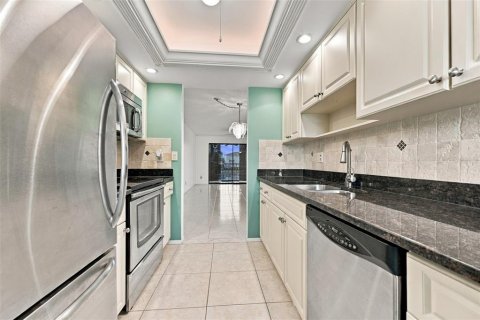 Купить кондоминиум в Сент-Питерсберг, Флорида 4 комнаты, 98.94м2, № 2420096 - фото 18