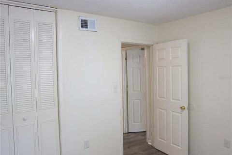 Appartement à louer à Gainesville, Floride: 2 chambres, 83.61 m2 № 1743758 - photo 7