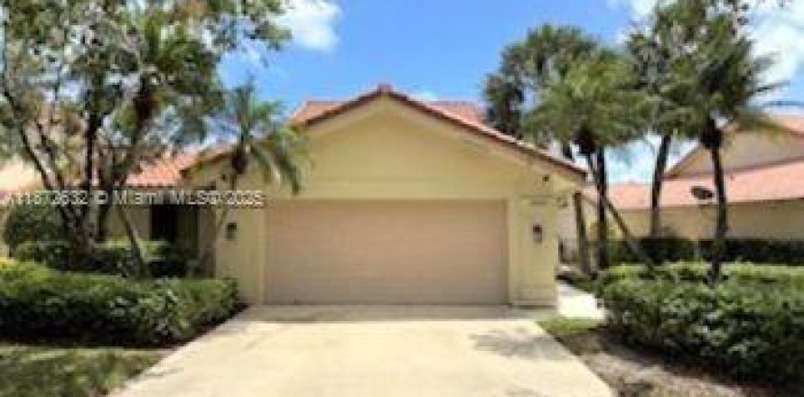Villa ou maison à West Palm Beach, Floride 3 chambres, 180.69 m2 № 1923381