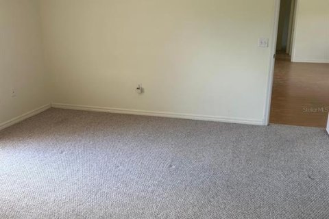 House in Deltona, Florida 3 bedrooms, 117.89 sq.m. № 1414913 - photo 3