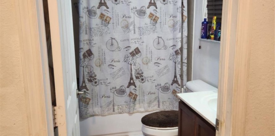 Adosado en Miramar, Florida 3 dormitorios, 139.54 m2 № 1102025