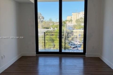 Снять в аренду квартиру в Саут-Майами, Флорида 2 спальни, 3912.67м2, № 2004345 - фото 13