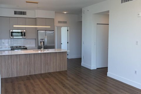 Снять в аренду квартиру в Саут-Майами, Флорида 2 спальни, 3912.67м2, № 2004345 - фото 8