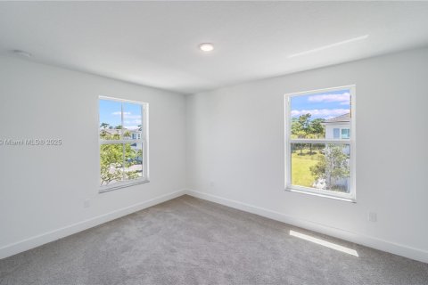 Townhouse in Stuart, Florida 3 bedrooms, 187.38 sq.m. № 1891426 - photo 30
